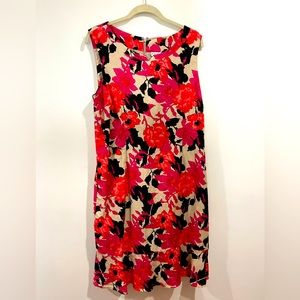 Kim Rogers dress, 16